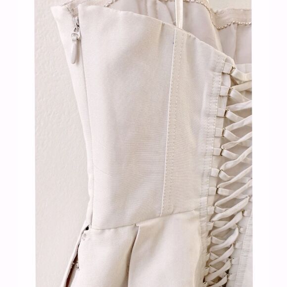 NWOT BCBGMaxAzria Avanti Gray Strapless Peplum Dress - Picture 4 of 6